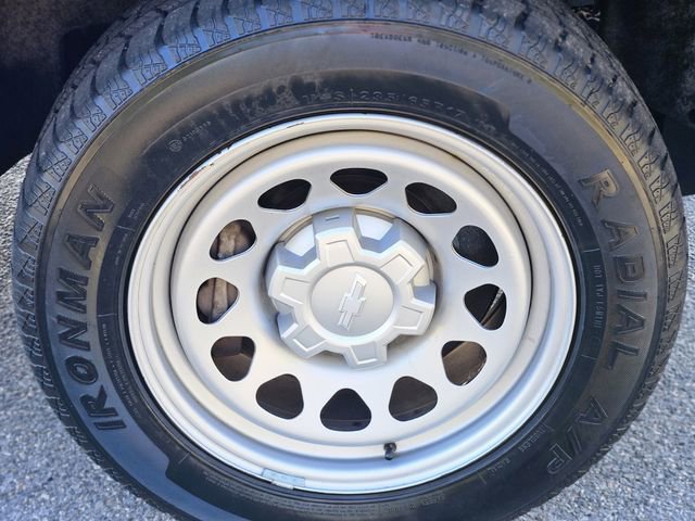 Used 2024 Chevrolet Colorado W/T image 10