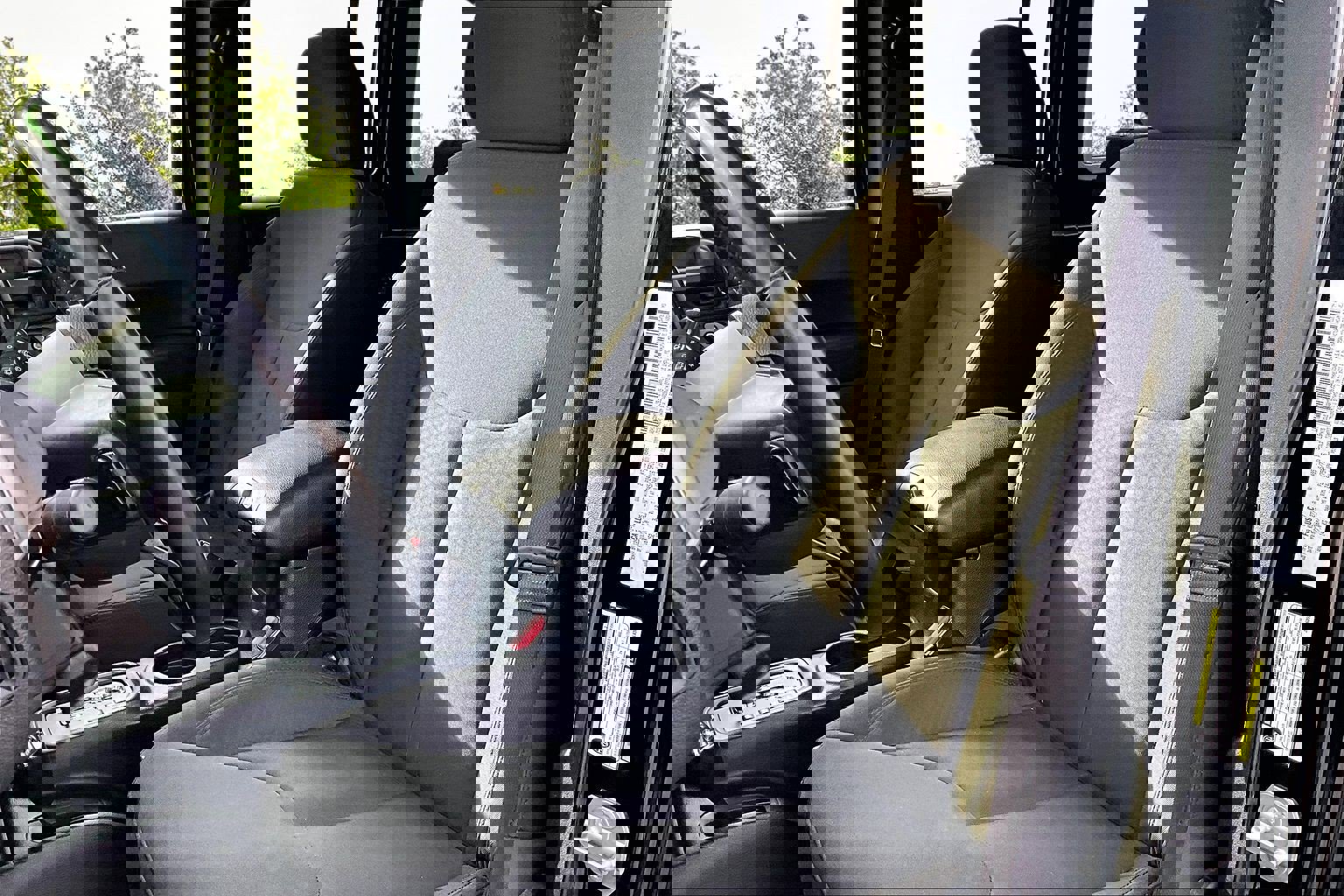 Used 2018 Jeep Wrangler Unlimited Sport w/ Connectivity Group image 25