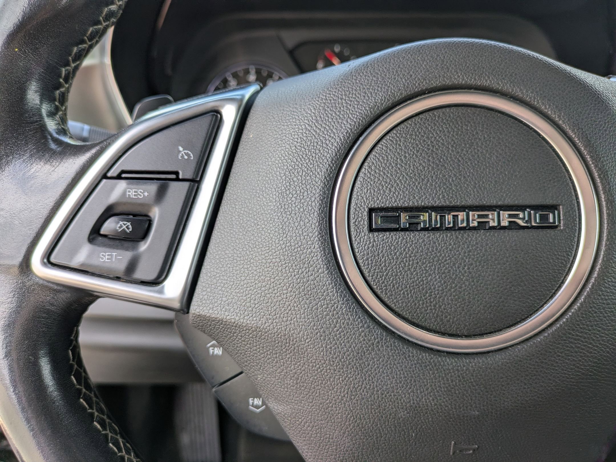 Used 2018 Chevrolet Camaro LT w/ RS Package image 15