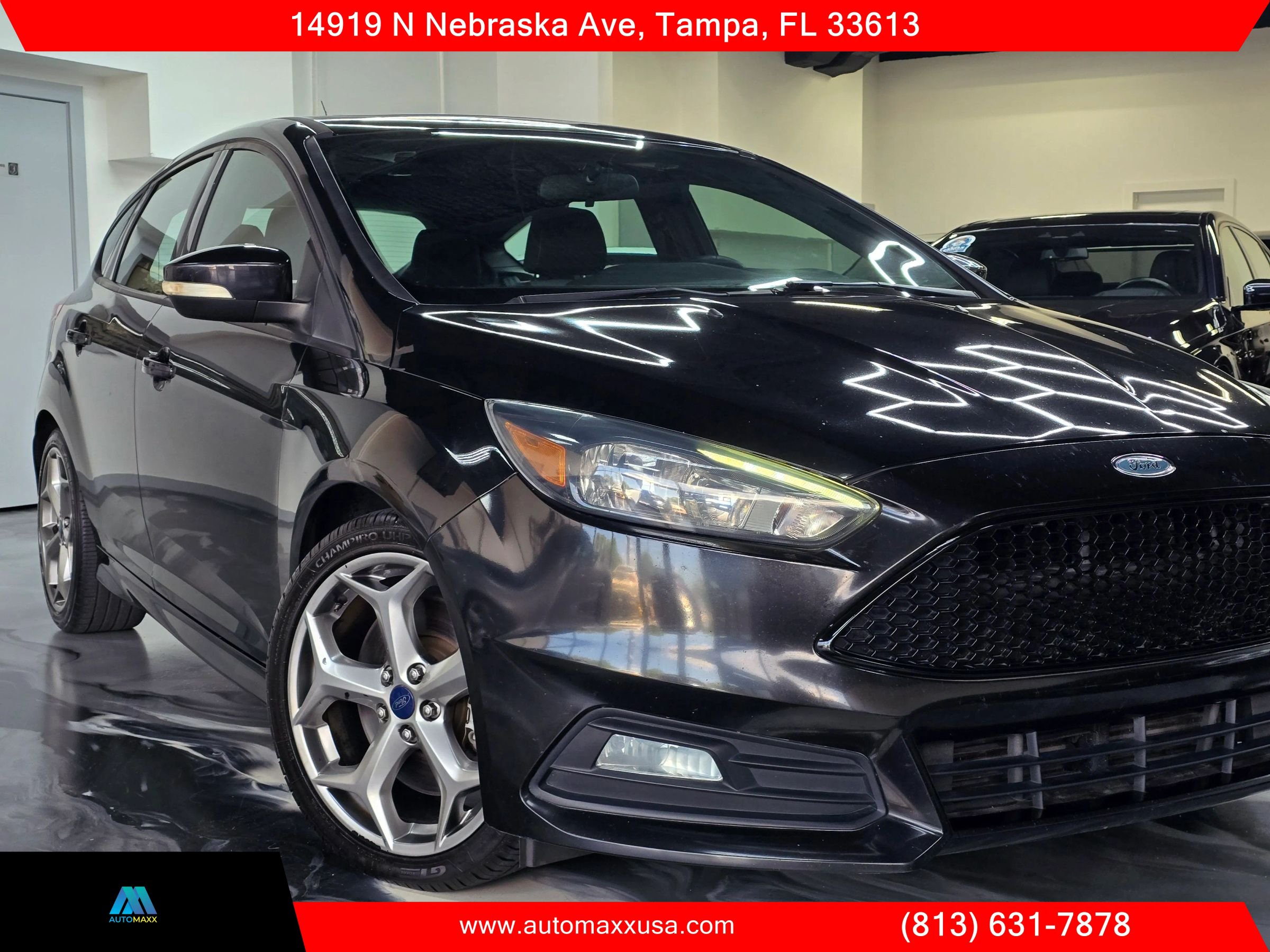 Used 2015 Ford Focus ST FWD image 4