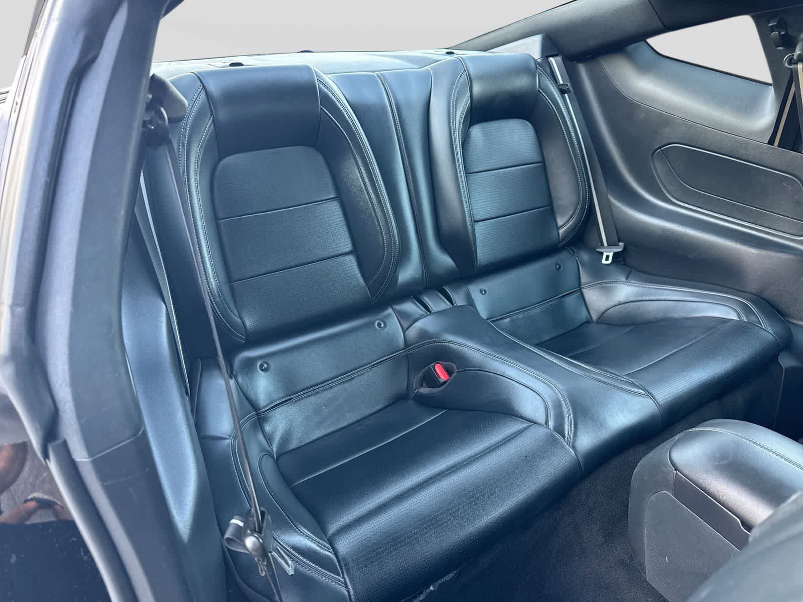 Used 2025 Ford Mustang GT Premium RWD image 26