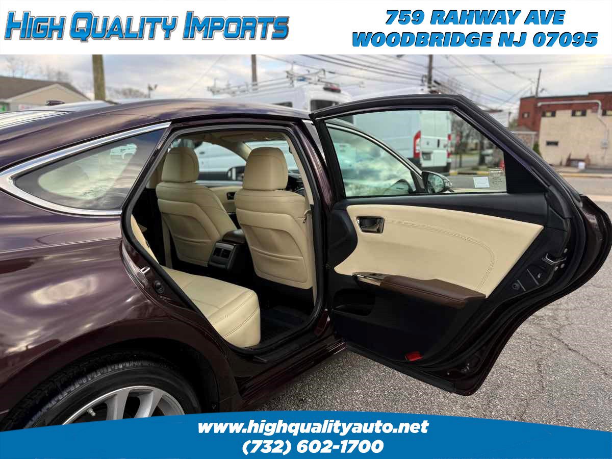 Used 2014 Toyota Avalon XLE Touring image 19