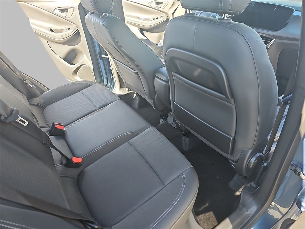 Certified 2024 Buick Encore GX Preferred w/ Comfort Package image 11