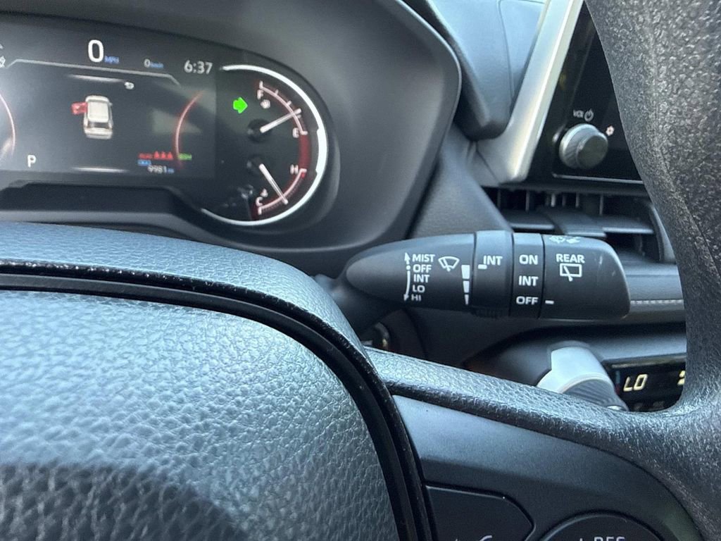 Used 2025 Toyota RAV4 XLE w/ Convenience Package FWD image 38