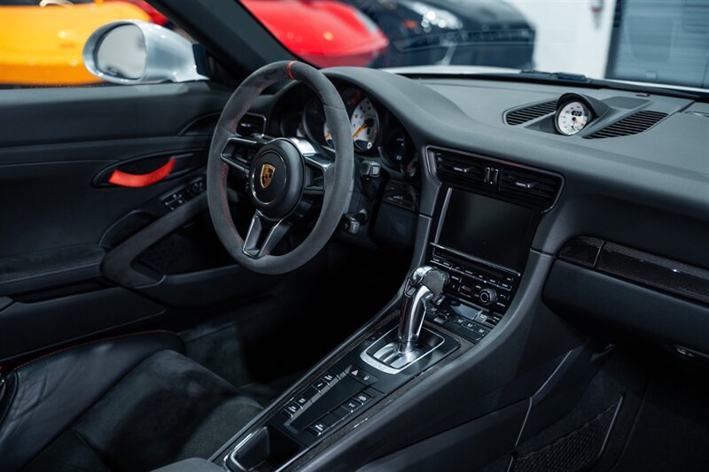Used 2016 Porsche 911 GT3 RS RWD image 54