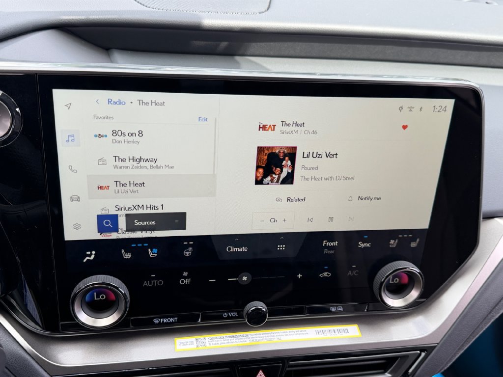 New 2026 Lexus TX 500h AWD image 18