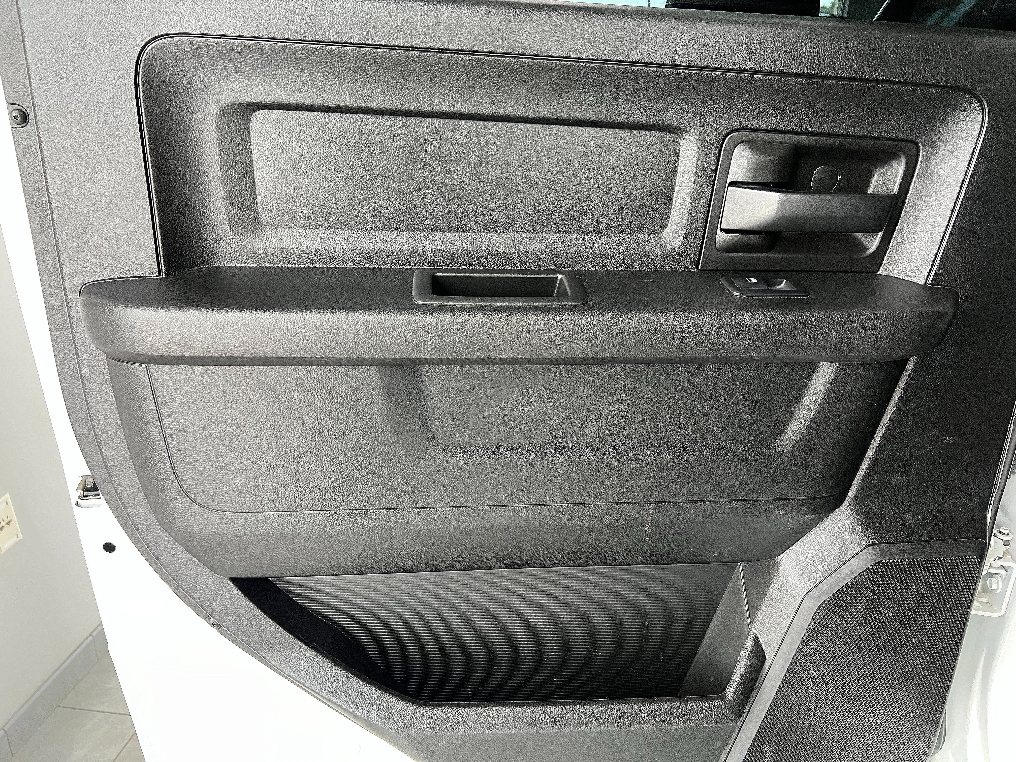 Used 2020 RAM 2500 Tradesman RWD image 18
