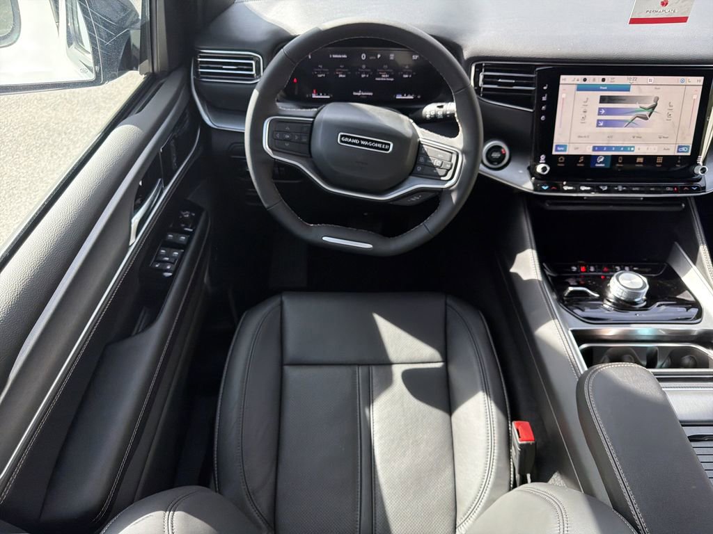 New 2026 Jeep Grand Wagoneer Limited w/ HD Trailer Tow Package image 15