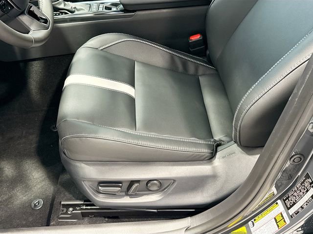 New 2026 Toyota Camry SE FWD image 16