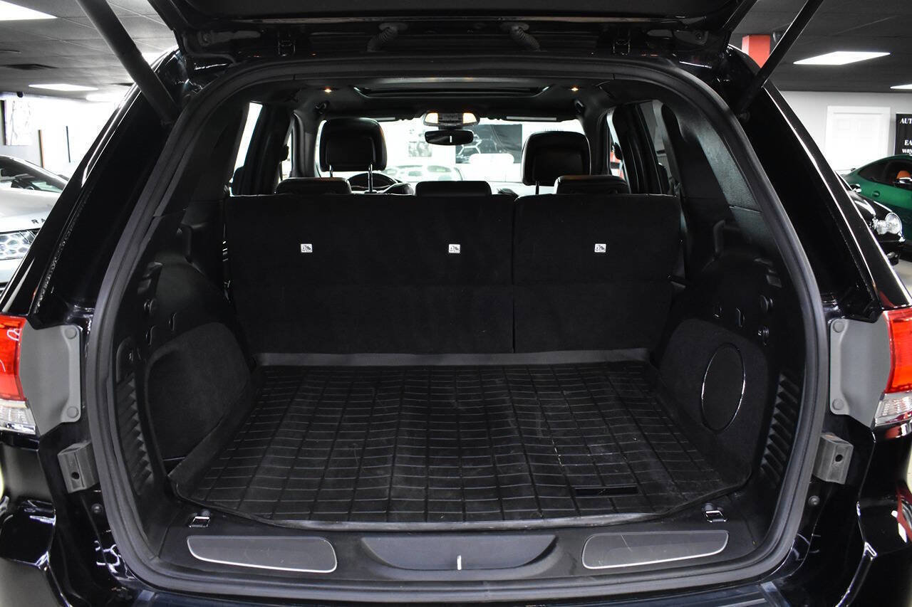 Used 2017 Jeep Grand Cherokee Overland image 20