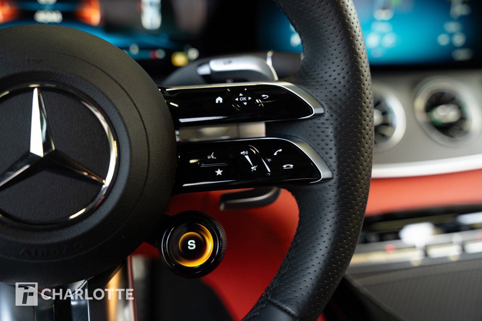 Used 2024 Mercedes-Benz AMG GT 63 image 21