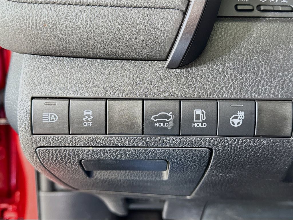 Used 2022 Toyota Camry XSE AWD/4WD image 16