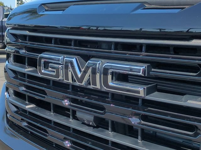 New 2026 GMC Sierra 1500 Elevation w/ Elevation Premium Package AWD/4WD image 33