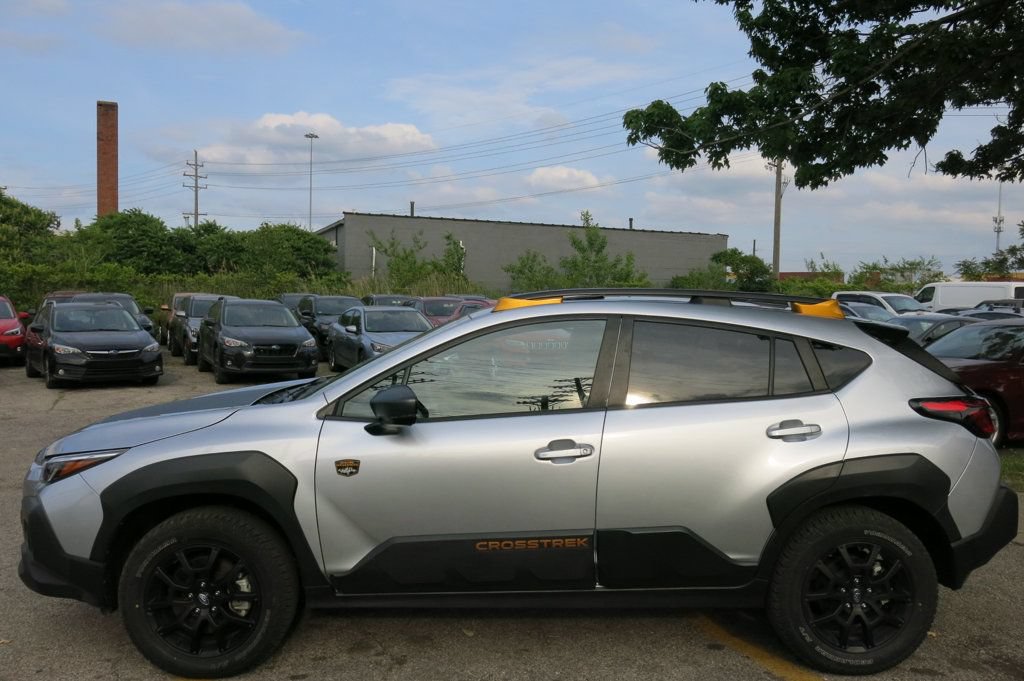 Used 2025 Subaru Crosstrek 2.5i Wilderness w/ Crosstrek Mirror Package AWD/4WD image 6