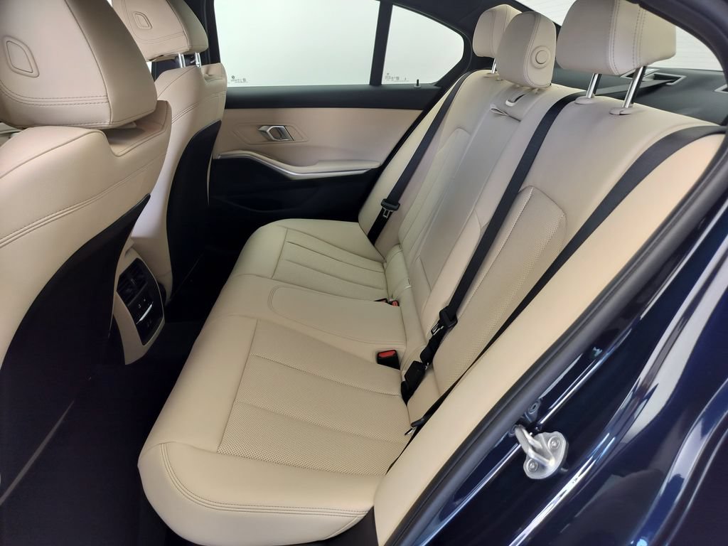 New 2026 BMW 330i Sedan w/ Convenience Package RWD image 20