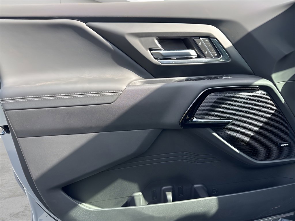 New 2026 Chevrolet Silverado EV LT w/ Premium Package image 19