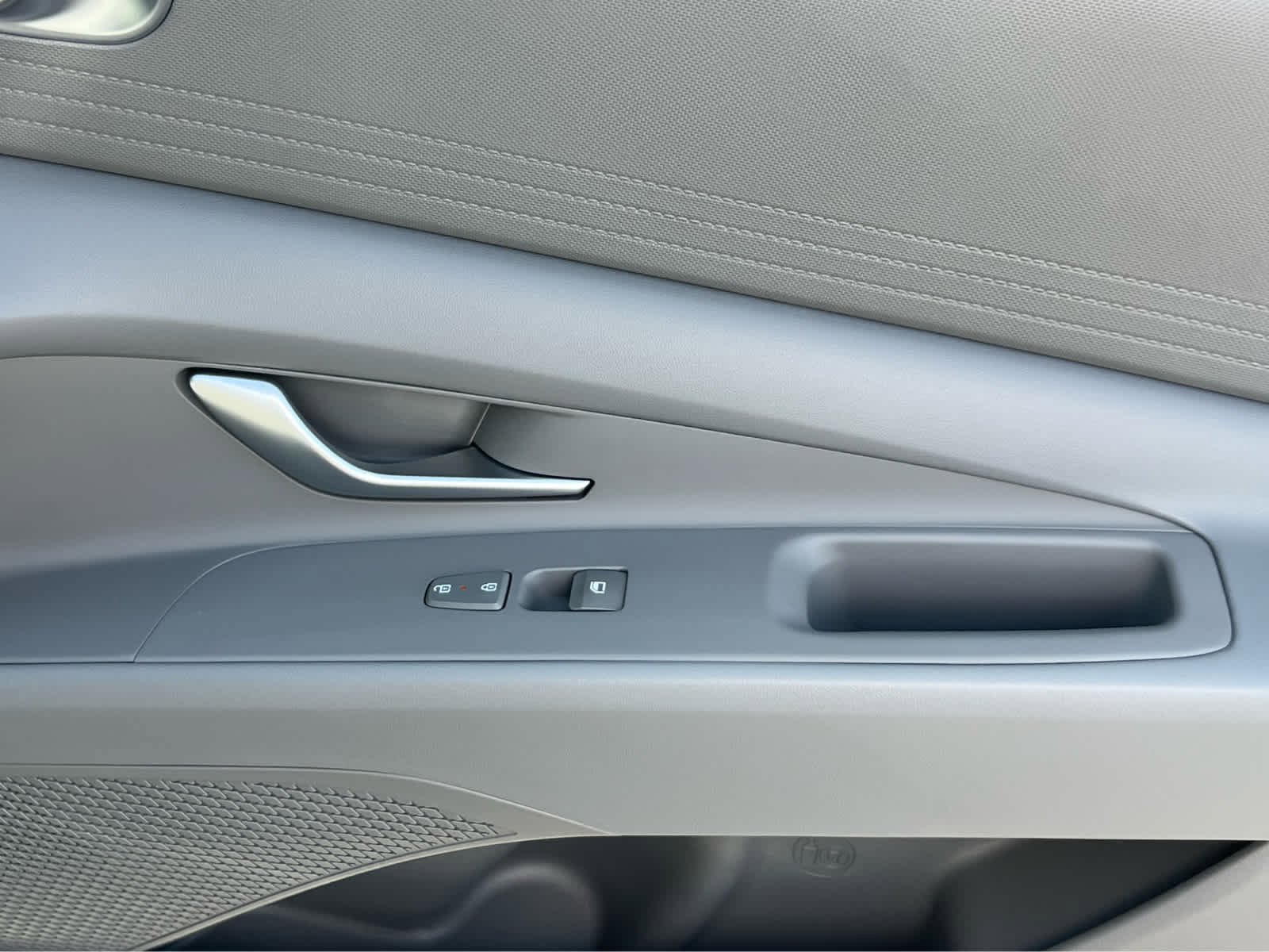 New 2026 Hyundai Elantra Blue FWD image 17