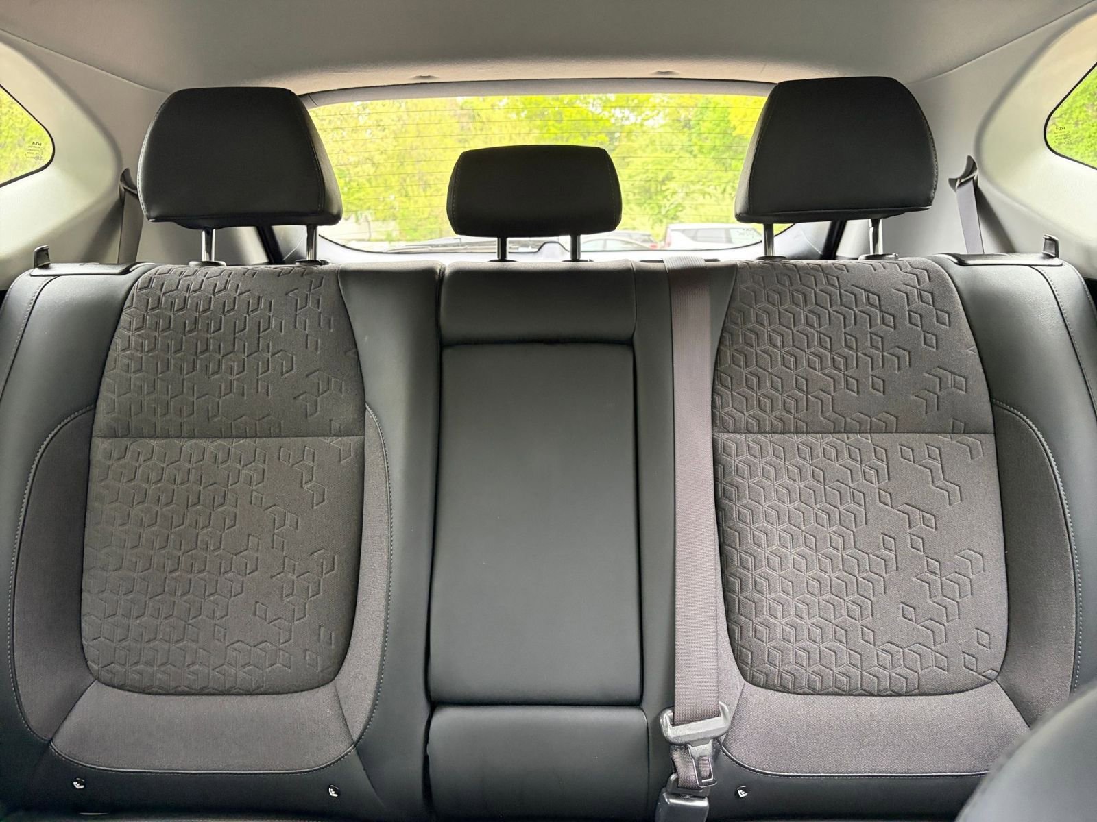 Used 2025 Kia Seltos S FWD image 39