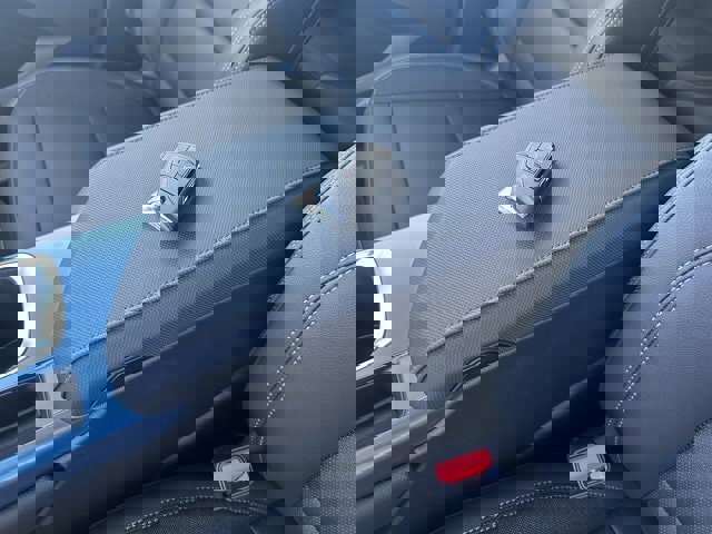 New 2024 Chevrolet Equinox EV LT image 32