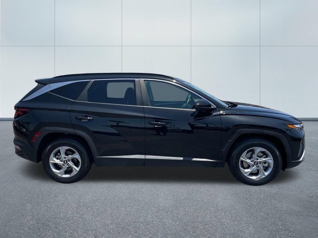 Certified 2024 Hyundai Tucson SEL FWD image 3