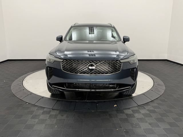 New 2026 Volvo XC90 B6 Core w/ Protection Package Premier AWD/4WD image 2
