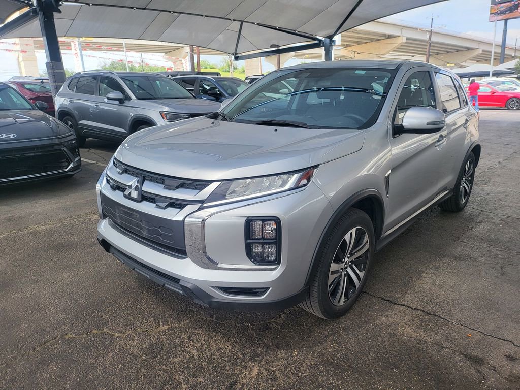 Used 2025 Mitsubishi Outlander Sport SE