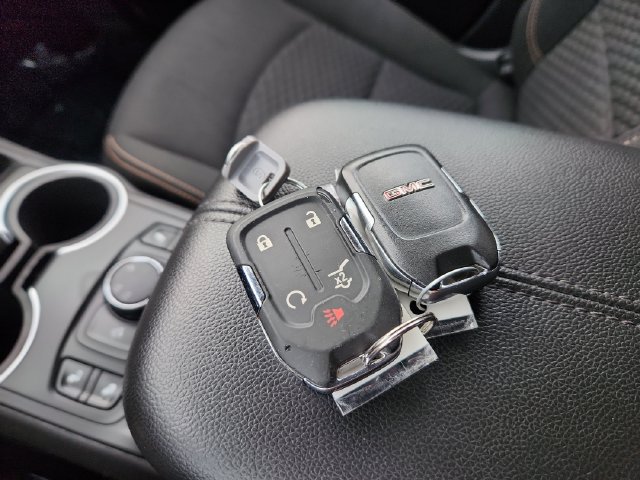 Used 2019 GMC Terrain SLE w/ GMC Pro Grade Package AWD/4WD image 50