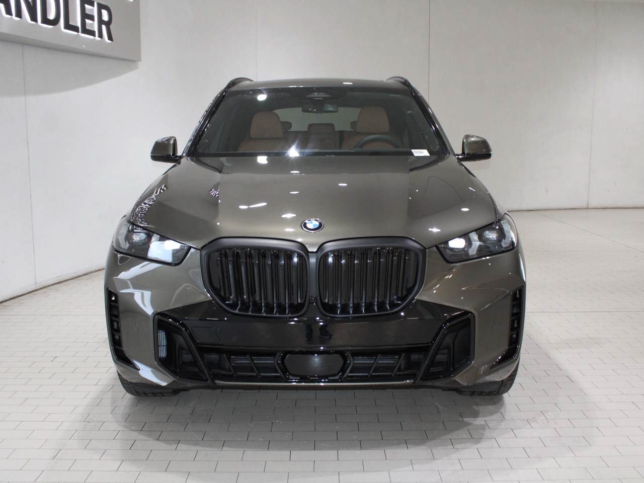 Used 2026 BMW X5 sDrive40i w/ M Sport Package RWD image 9