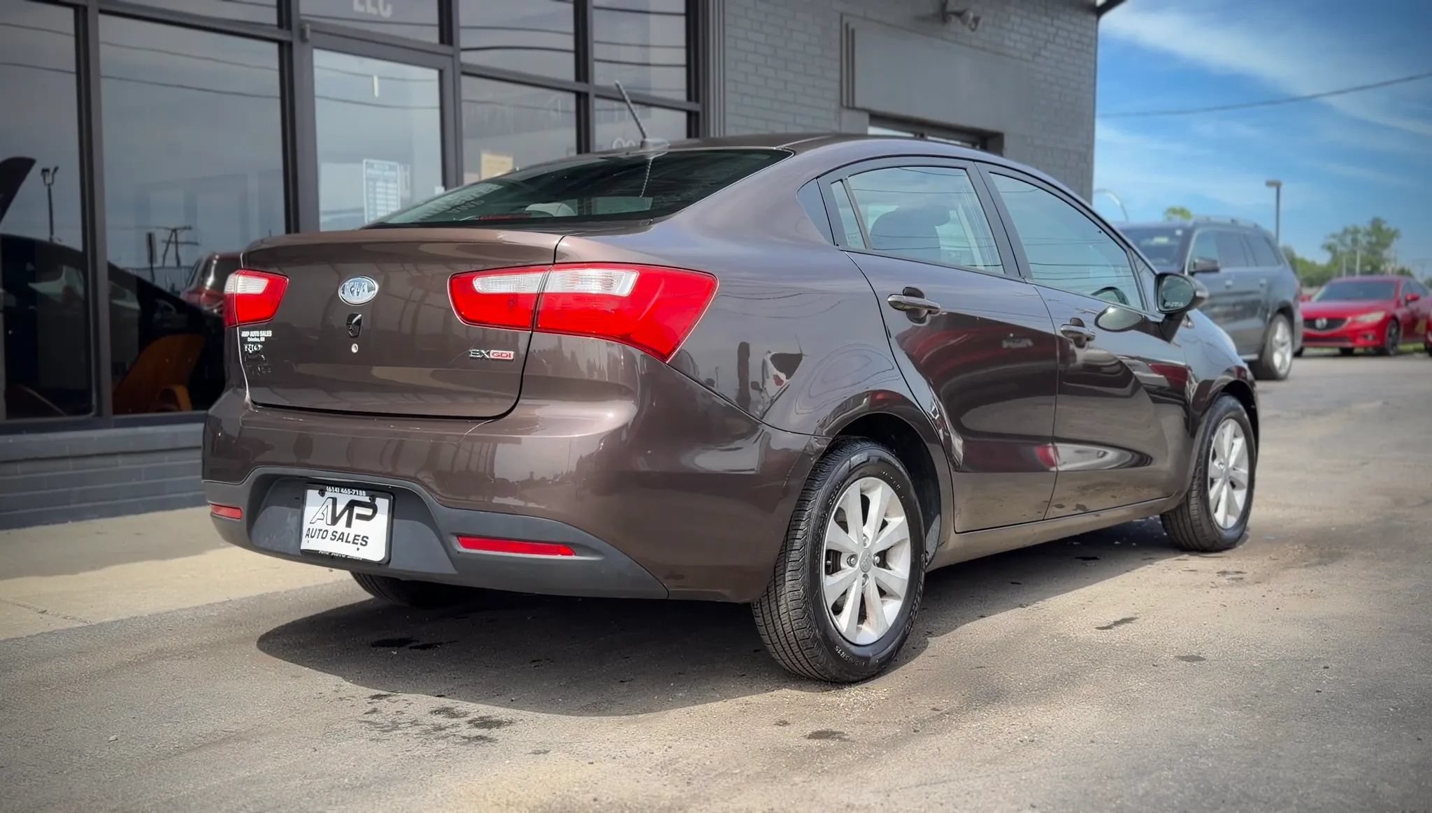 Used 2013 Kia Rio EX w/ Convenience Pkg FWD image 2