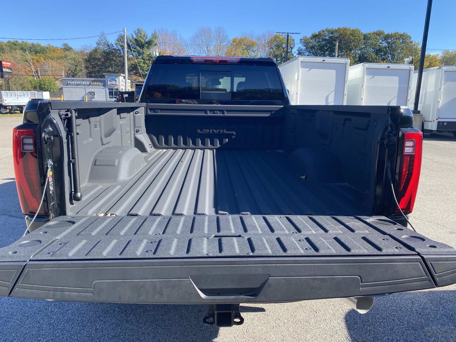 New 2024 GMC Sierra 3500 SLT w/ SLT Premium Package image 6