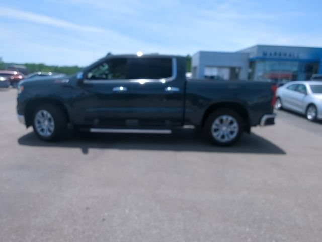 Used 2025 Chevrolet Silverado 1500 LTZ w/ Technology Package AWD/4WD image 35