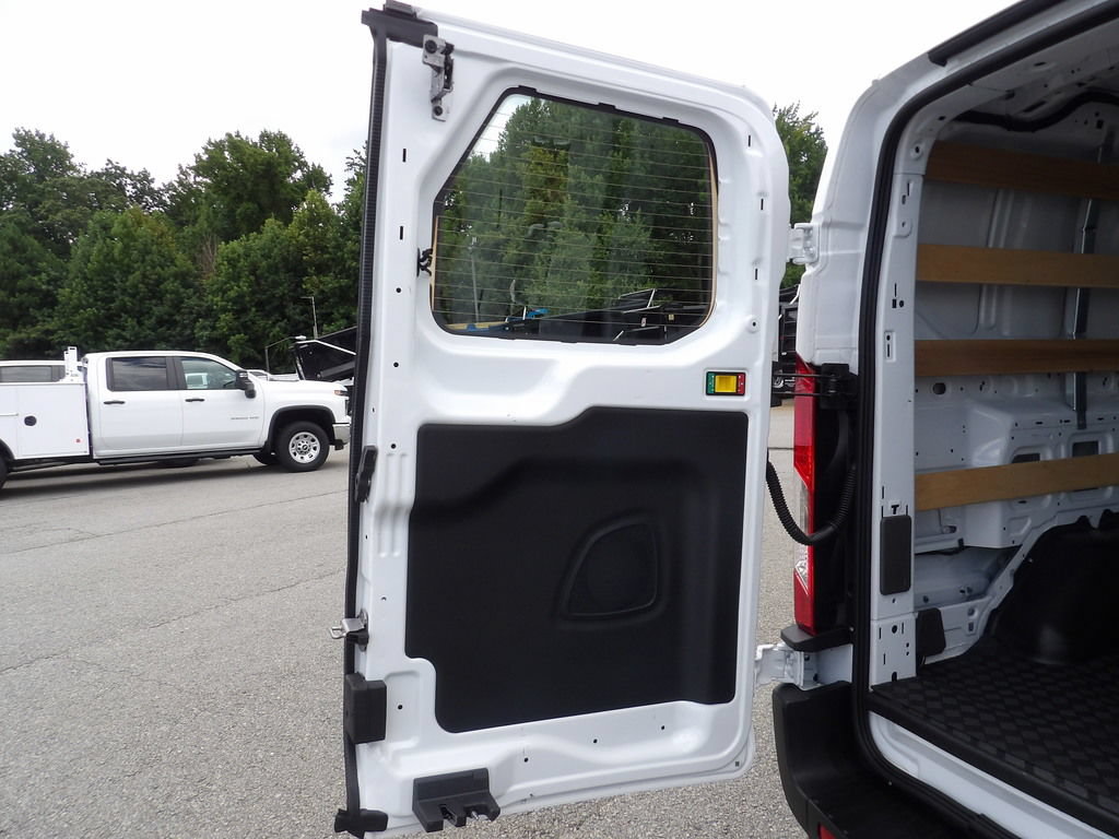 Used 2025 Ford Transit 250 Low Roof w/ Exterior Upgrade Package RWD image 40