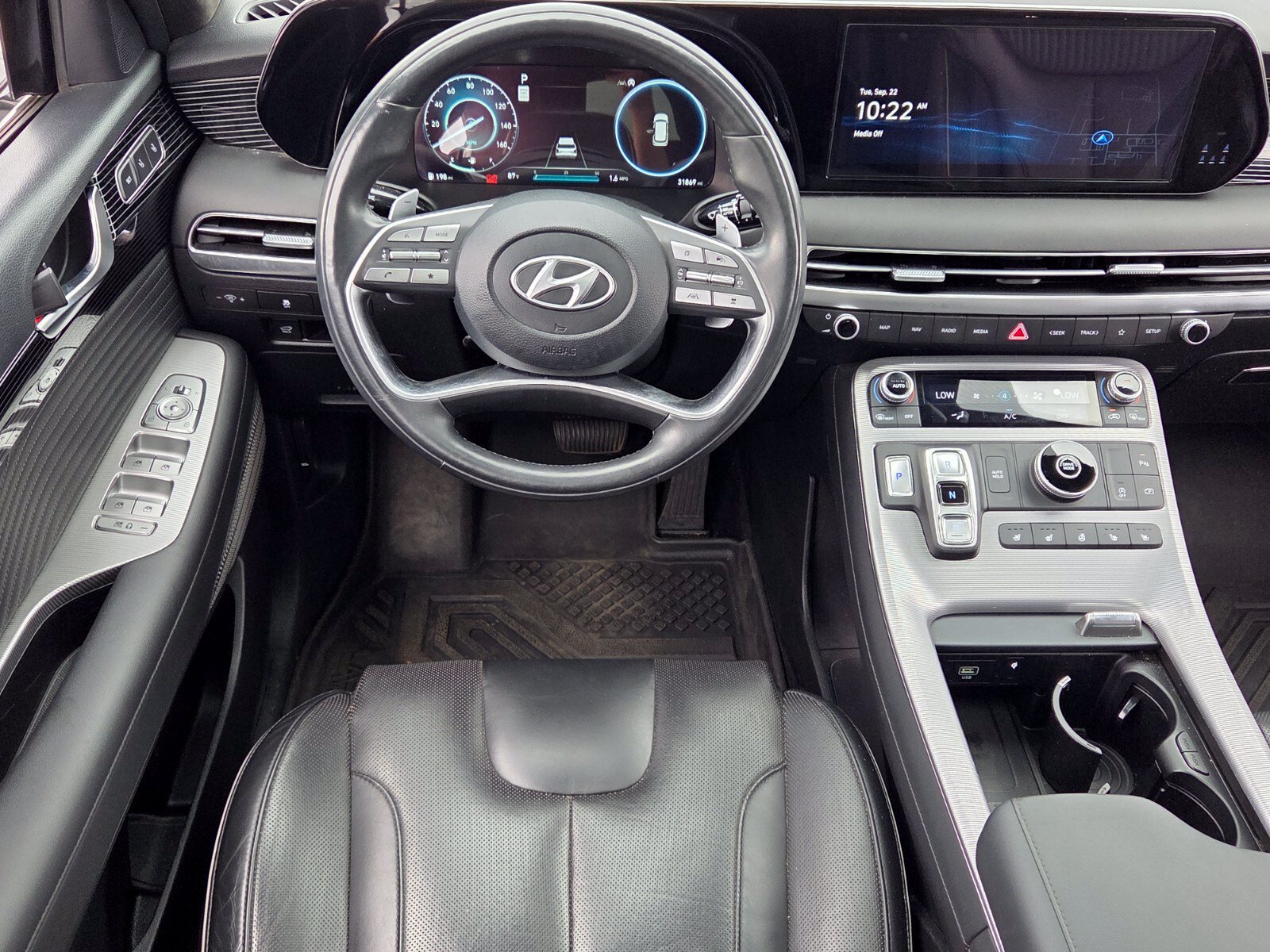 Used 2023 Hyundai Palisade Calligraphy FWD image 7