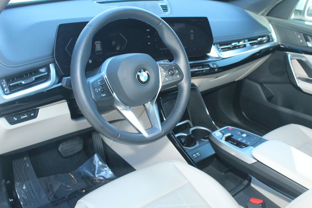 Certified 2023 BMW X1 xDrive28i w/ Convenience Package image 14