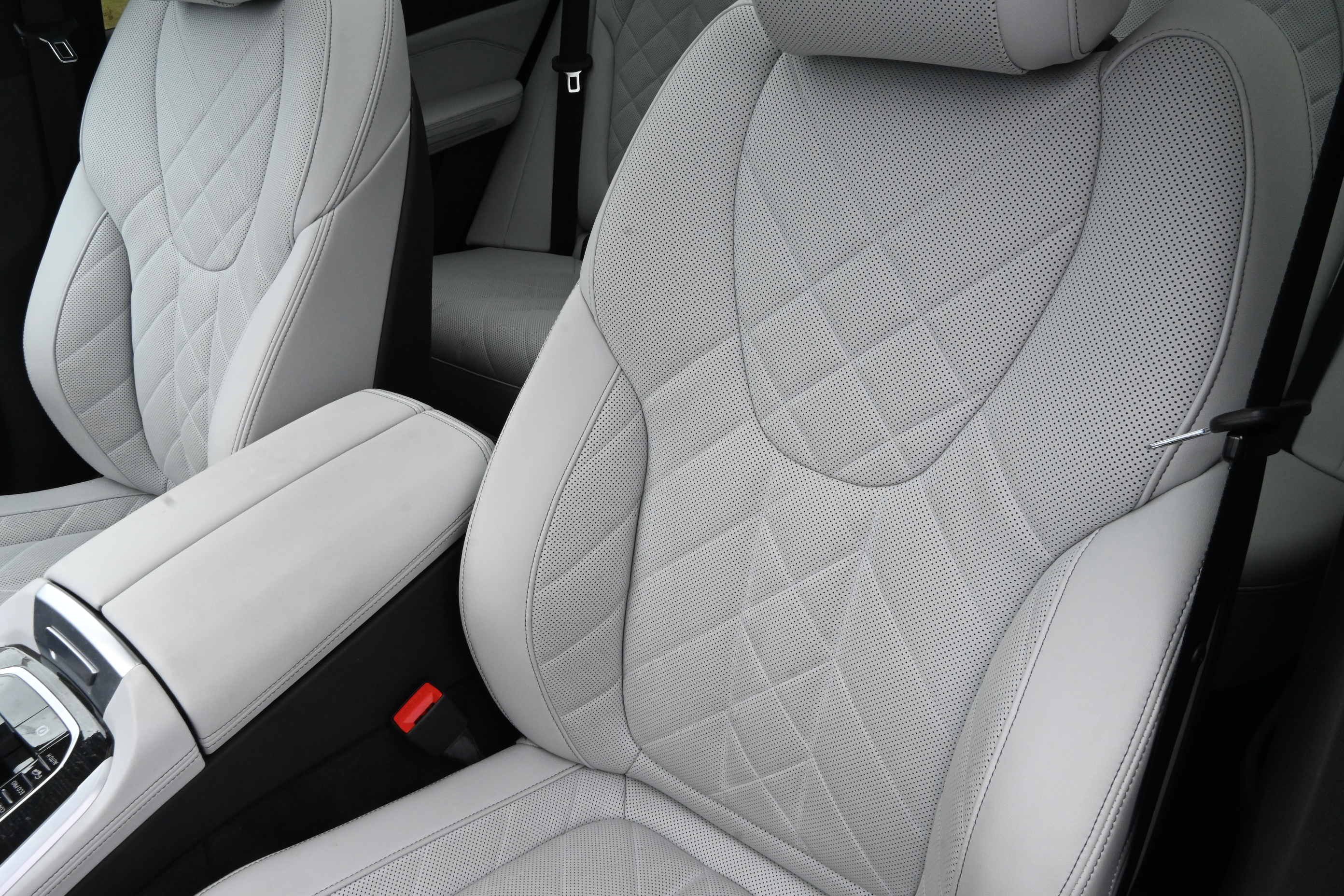 Certified 2024 BMW X5 xDrive40i w/ M Sport Package image 10