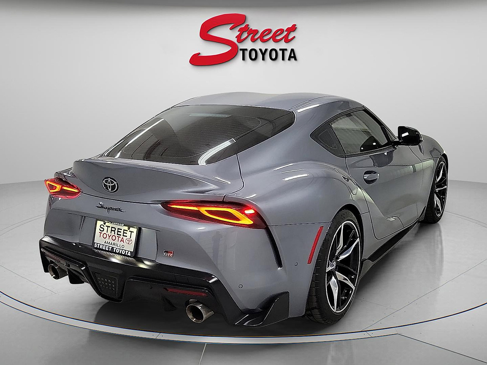 Certified 2022 Toyota Supra Premium w/ Driver Assist Package image 4