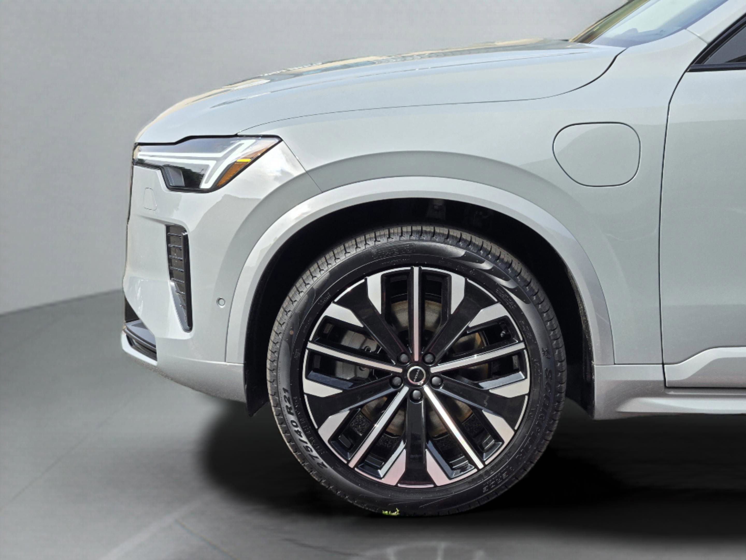 New 2026 Volvo XC90 T8 Ultra w/ Lounge Package AWD/4WD image 29