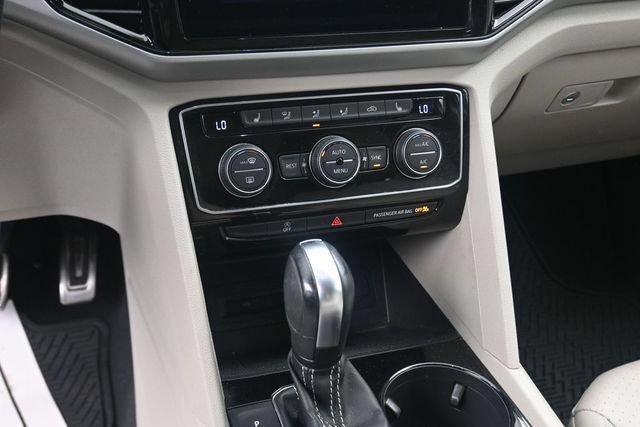 Used 2021 Volkswagen Atlas SEL R-Line FWD image 12