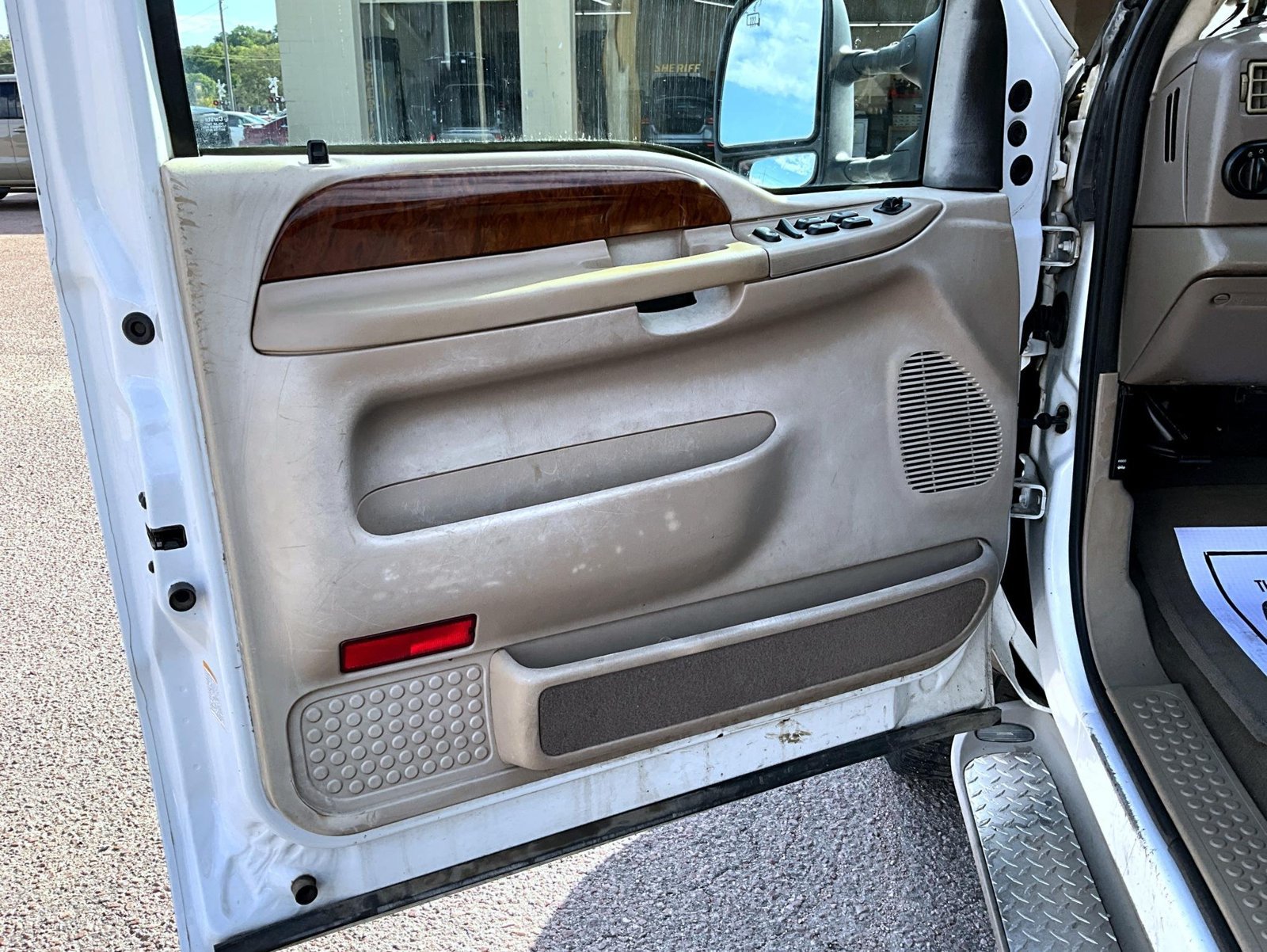 Used 2004 Ford F250 King Ranch AWD/4WD image 11