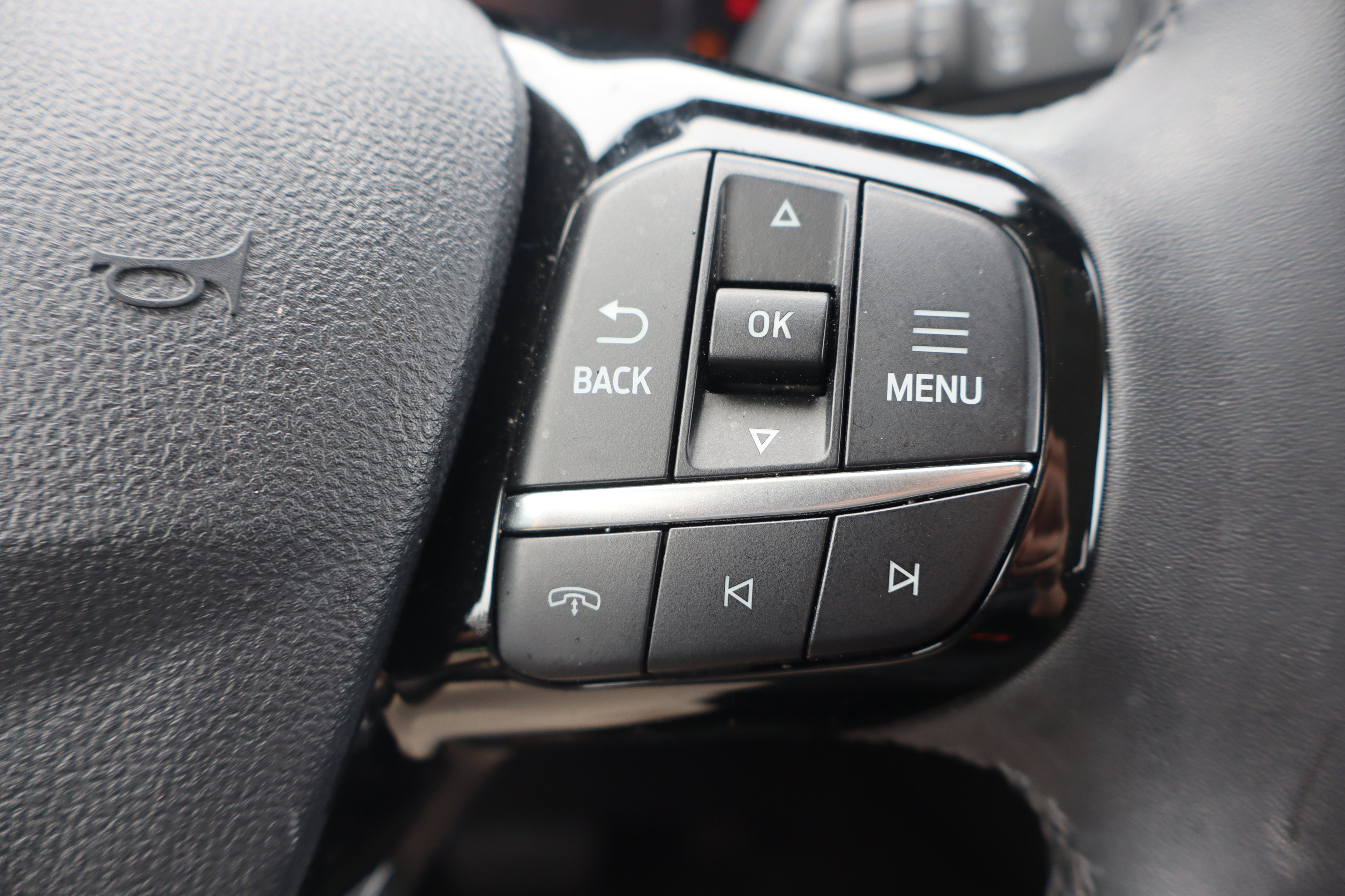 Used 2024 Ford Escape Active AWD/4WD image 17