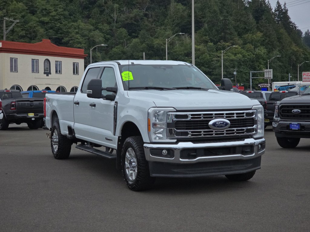 Certified 2023 Ford F350 XLT w/ FX4 Off-Road Package image 2