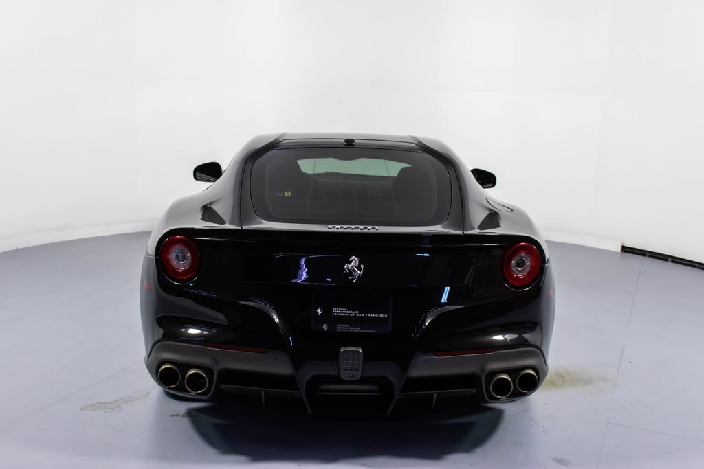 Used 2014 Ferrari F12 Berlinetta RWD image 7