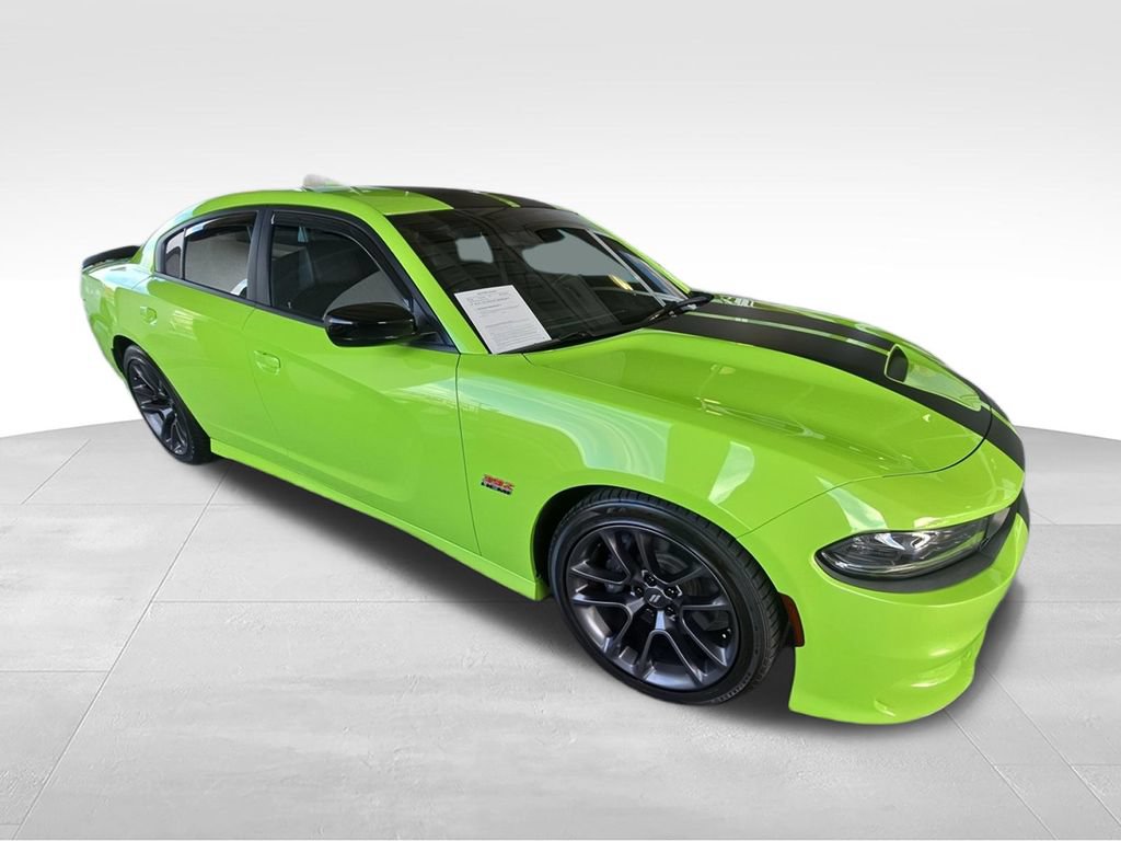 Used 2023 Dodge Charger Scat Pack w/ Plus Group RWD image 2