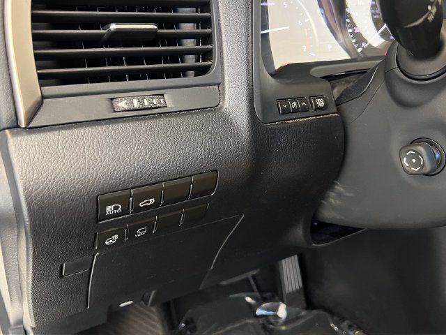 Used 2022 Lexus RX 350L FWD w/ Premium Package image 27