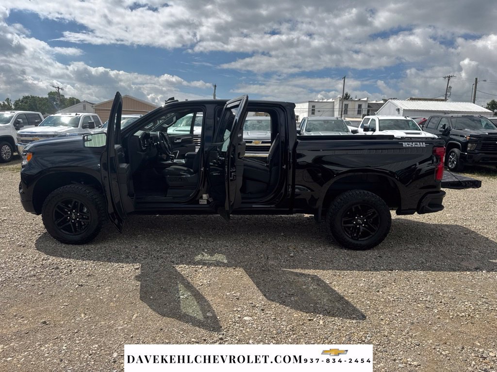 Used 2023 Chevrolet Silverado 1500 LT Trail Boss AWD/4WD image 11