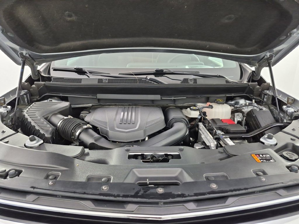 Certified 2025 Chevrolet Traverse LT AWD/4WD image 39