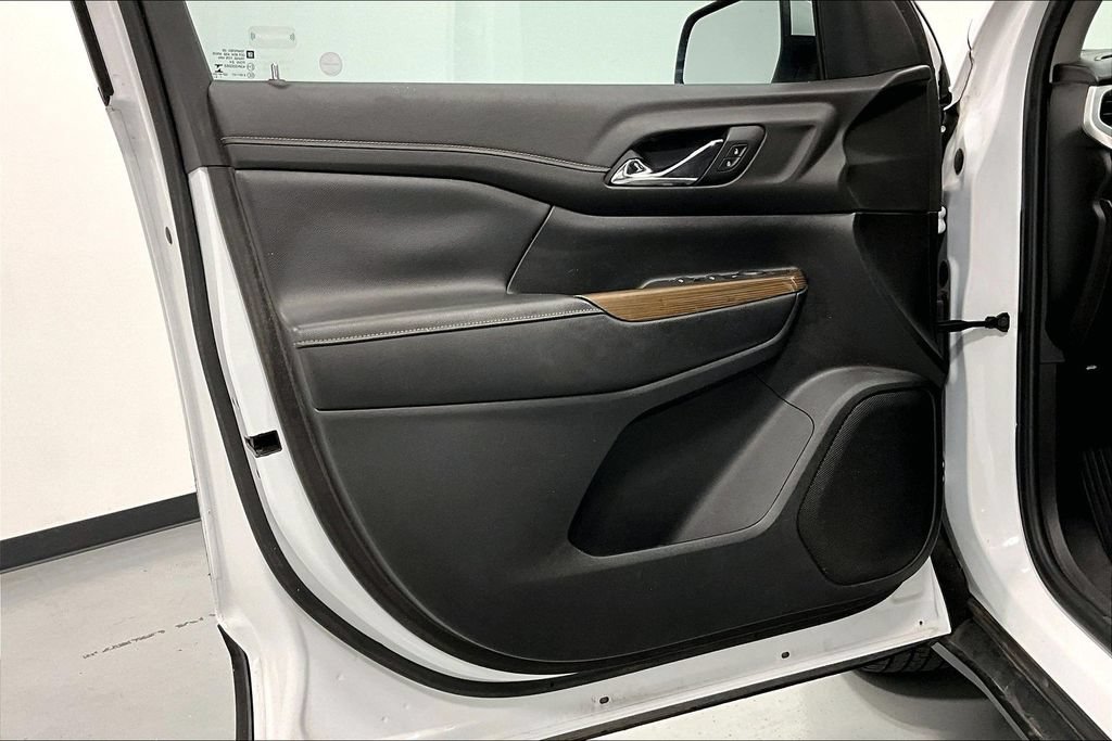 Used 2019 GMC Acadia SLE FWD image 21