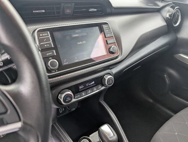Certified 2020 Nissan Kicks SV FWD image 19