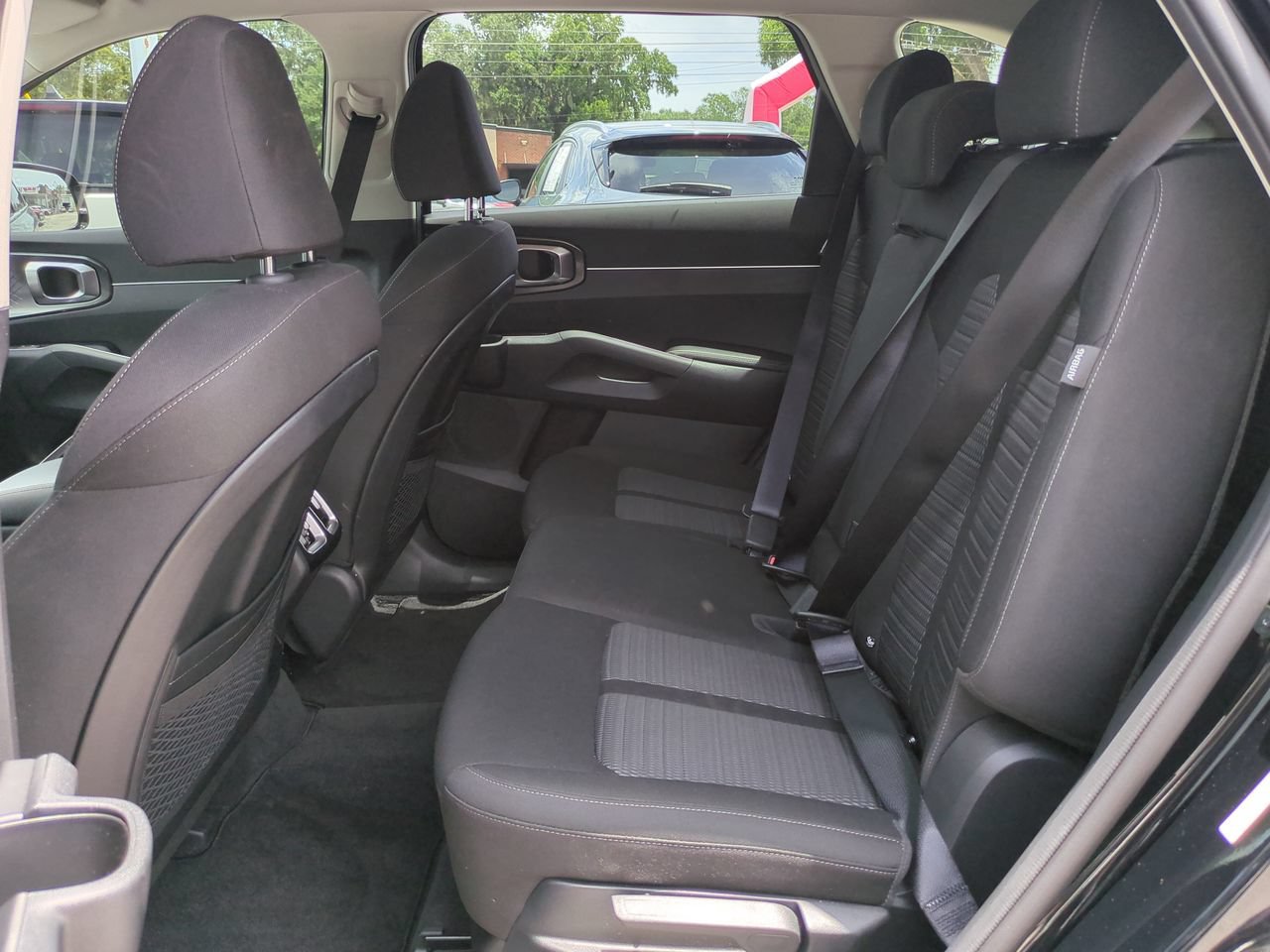Certified 2026 Kia Sorento LX FWD image 14