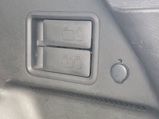 Used 2020 Chevrolet Equinox LT image 8